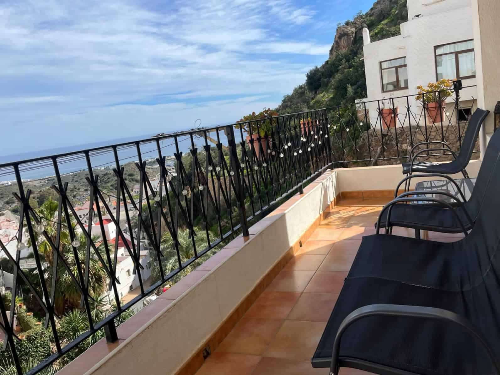 2 bedroom Apartment for sale in Mojacar - € 160,000 (Ref: 9629651)