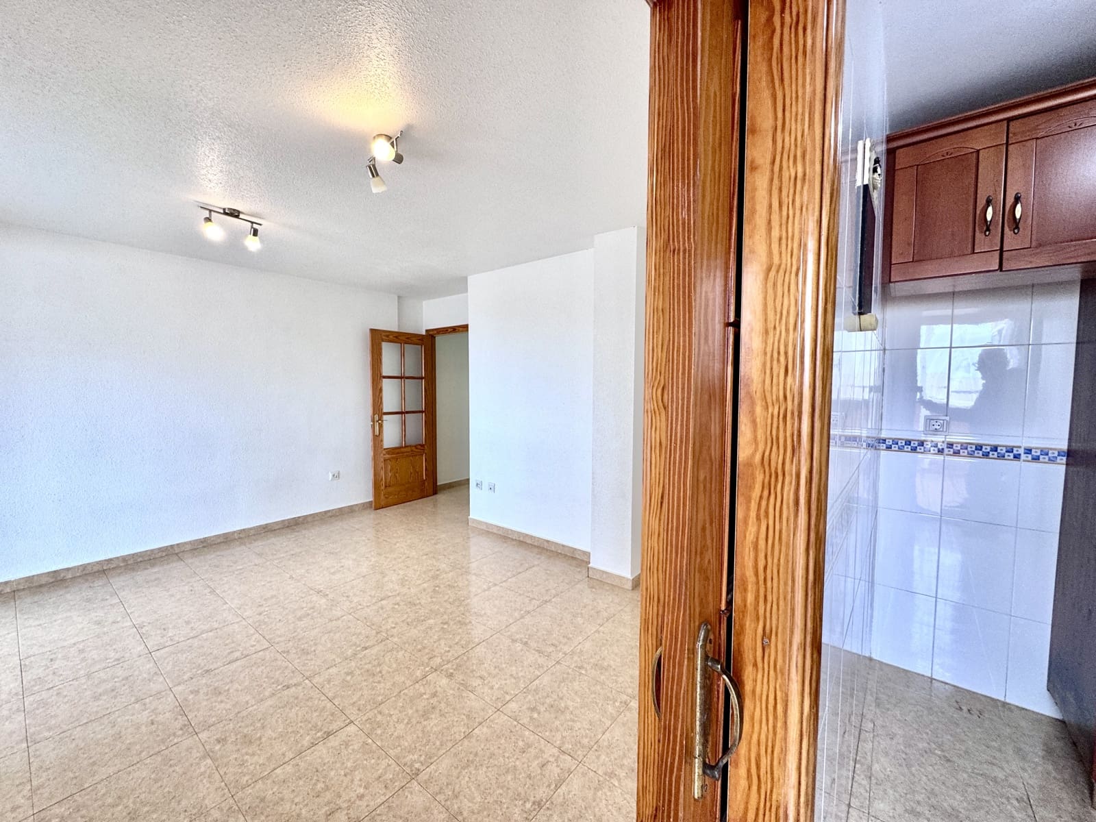 Ático de 2 habitaciones en El Ejido en venta con garaje - 139.000 € (Ref: 9670000)