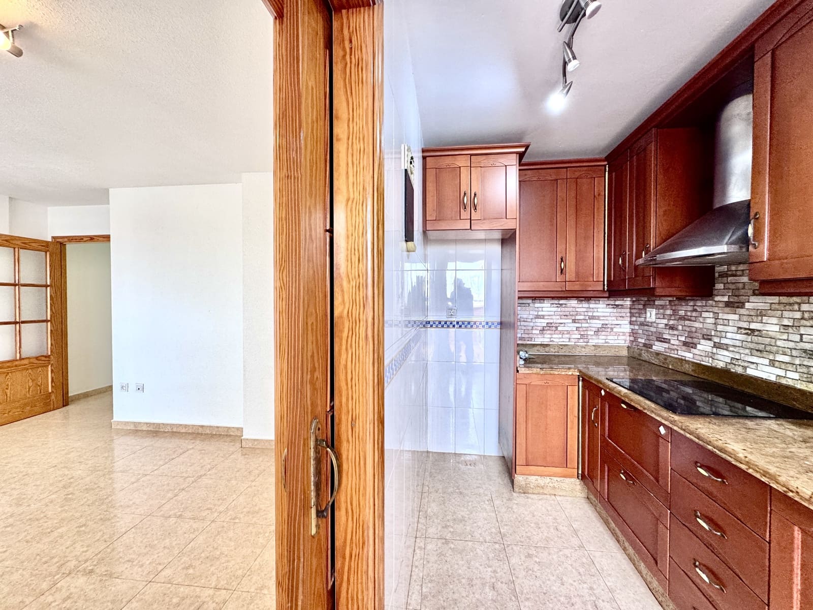 Ático de 2 habitaciones en El Ejido en venta con garaje - 139.000 € (Ref: 9670000)