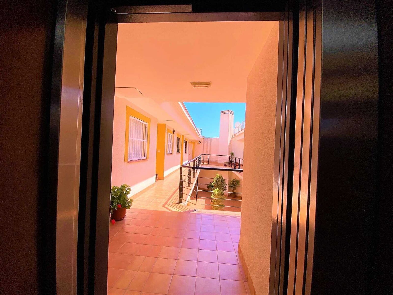 1 bedroom Penthouse for rent in Turre with garage - € 595 (Ref: 9732201)