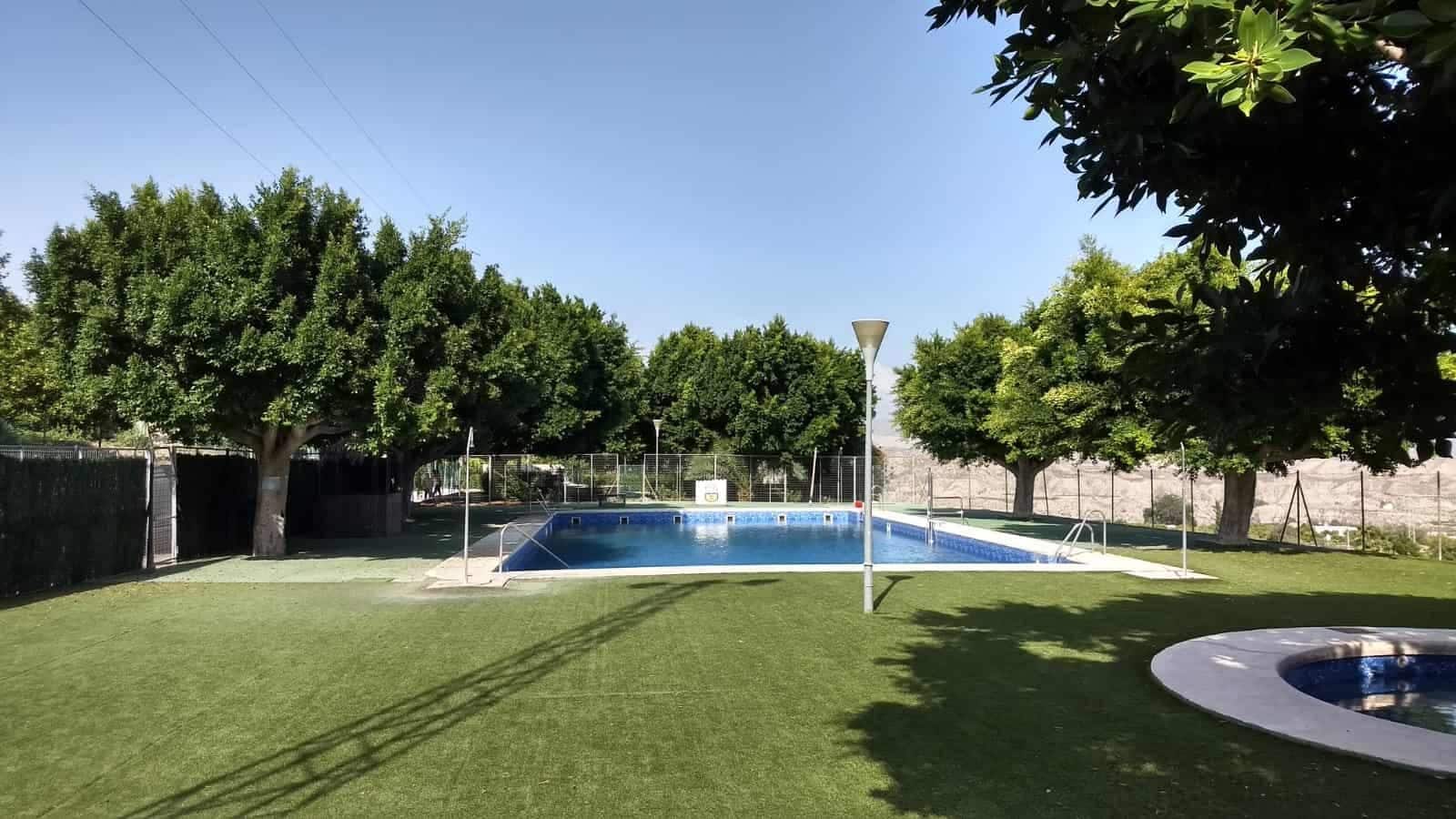 2 soveværelse Lejlighed til salg i Illar med swimmingpool garage - € 69.000 (Ref: 9737722)