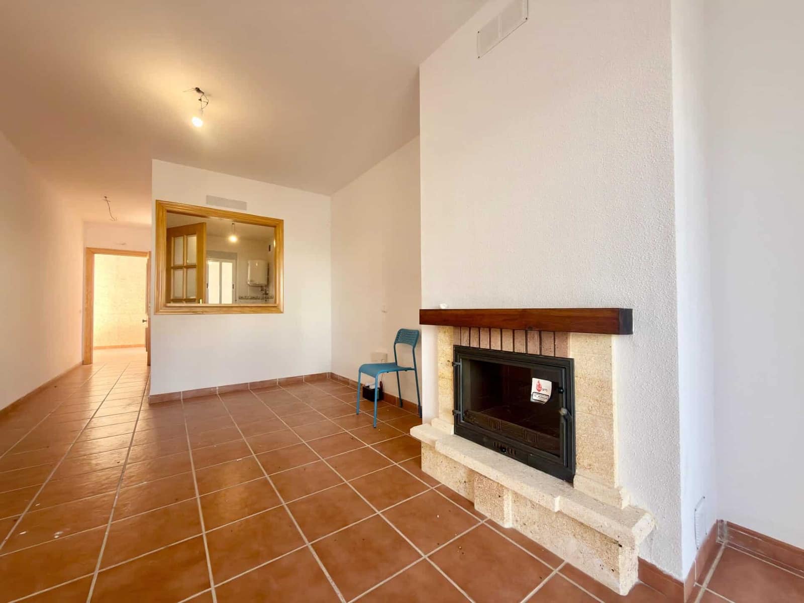 2 soveværelse Lejlighed til salg i Illar med swimmingpool garage - € 69.000 (Ref: 9737722)