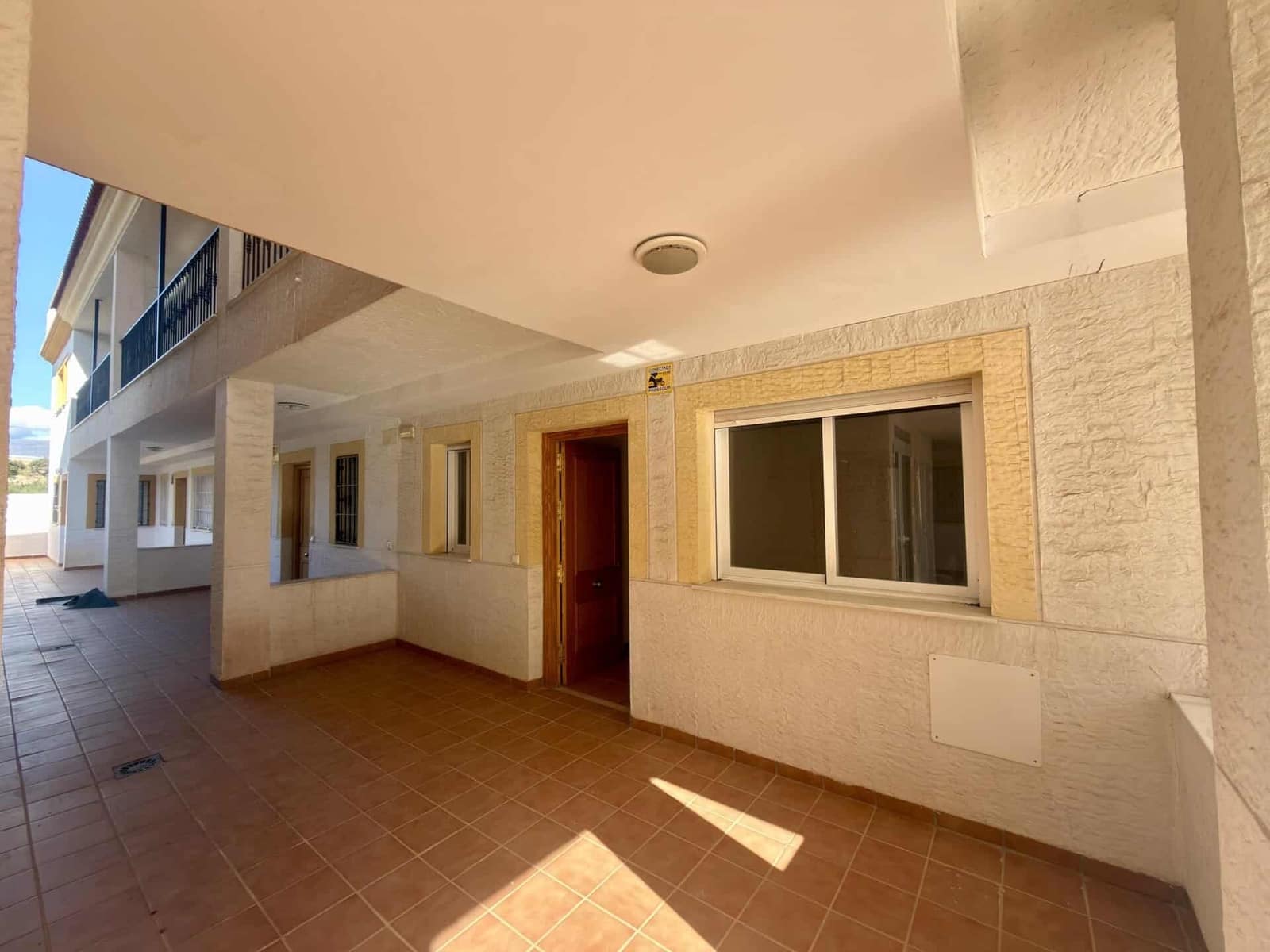 2 soveværelse Lejlighed til salg i Illar med swimmingpool garage - € 69.000 (Ref: 9737722)