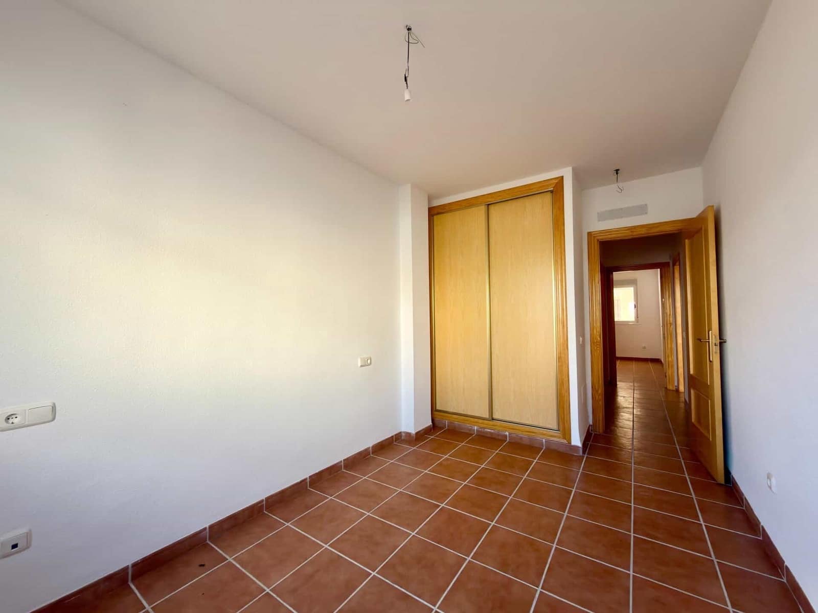 2 soveværelse Lejlighed til salg i Illar med swimmingpool garage - € 69.000 (Ref: 9737722)