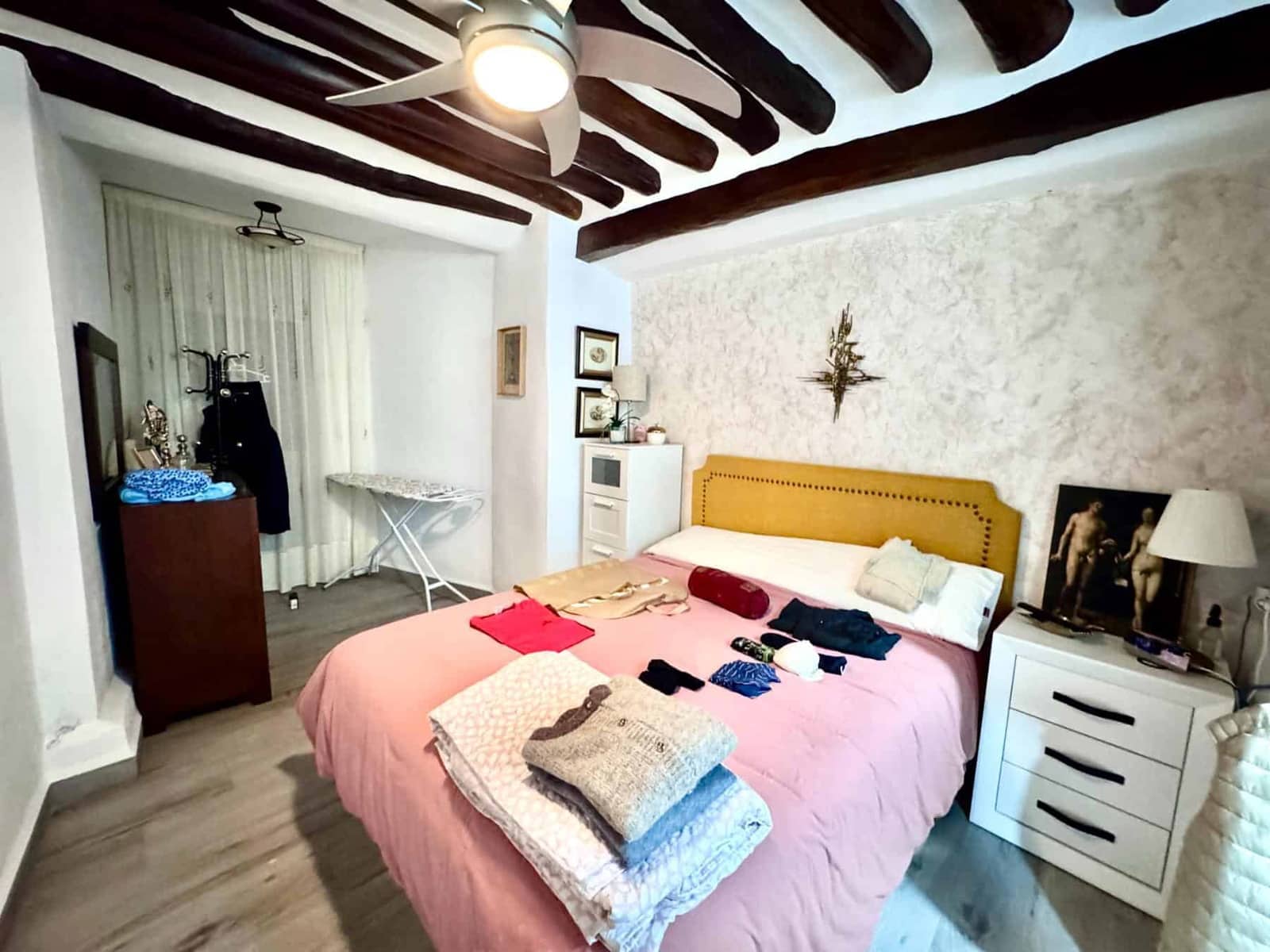 4 bedroom Villa for sale in Valor with garage - € 79,000 (Ref: 9737723)