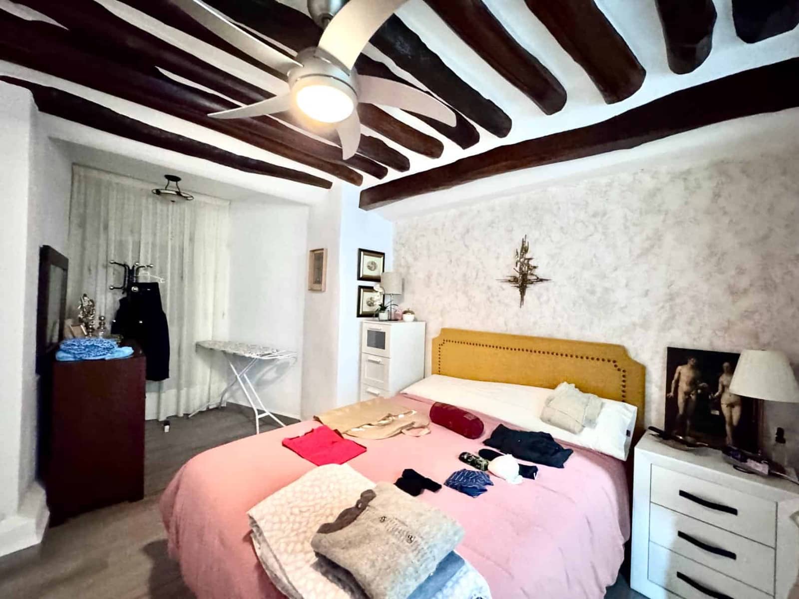 4 bedroom Villa for sale in Valor with garage - € 79,000 (Ref: 9737723)