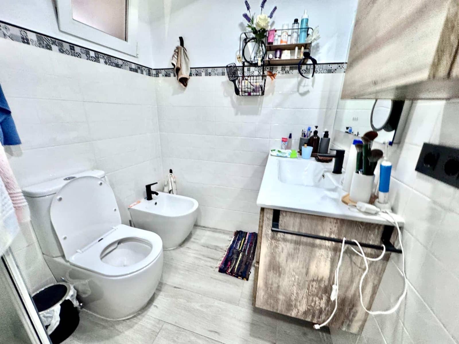 4 bedroom Villa for sale in Valor with garage - € 79,000 (Ref: 9737723)