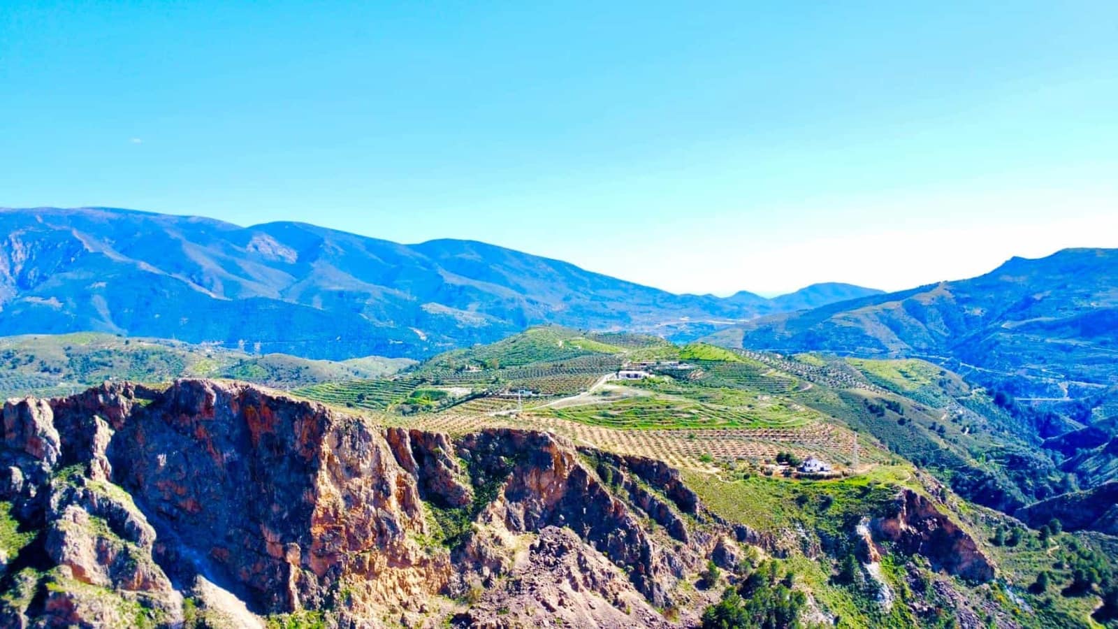 3 bedroom Apartment for sale in Lanjaron with garage - € 89,000 (Ref: 9784506)