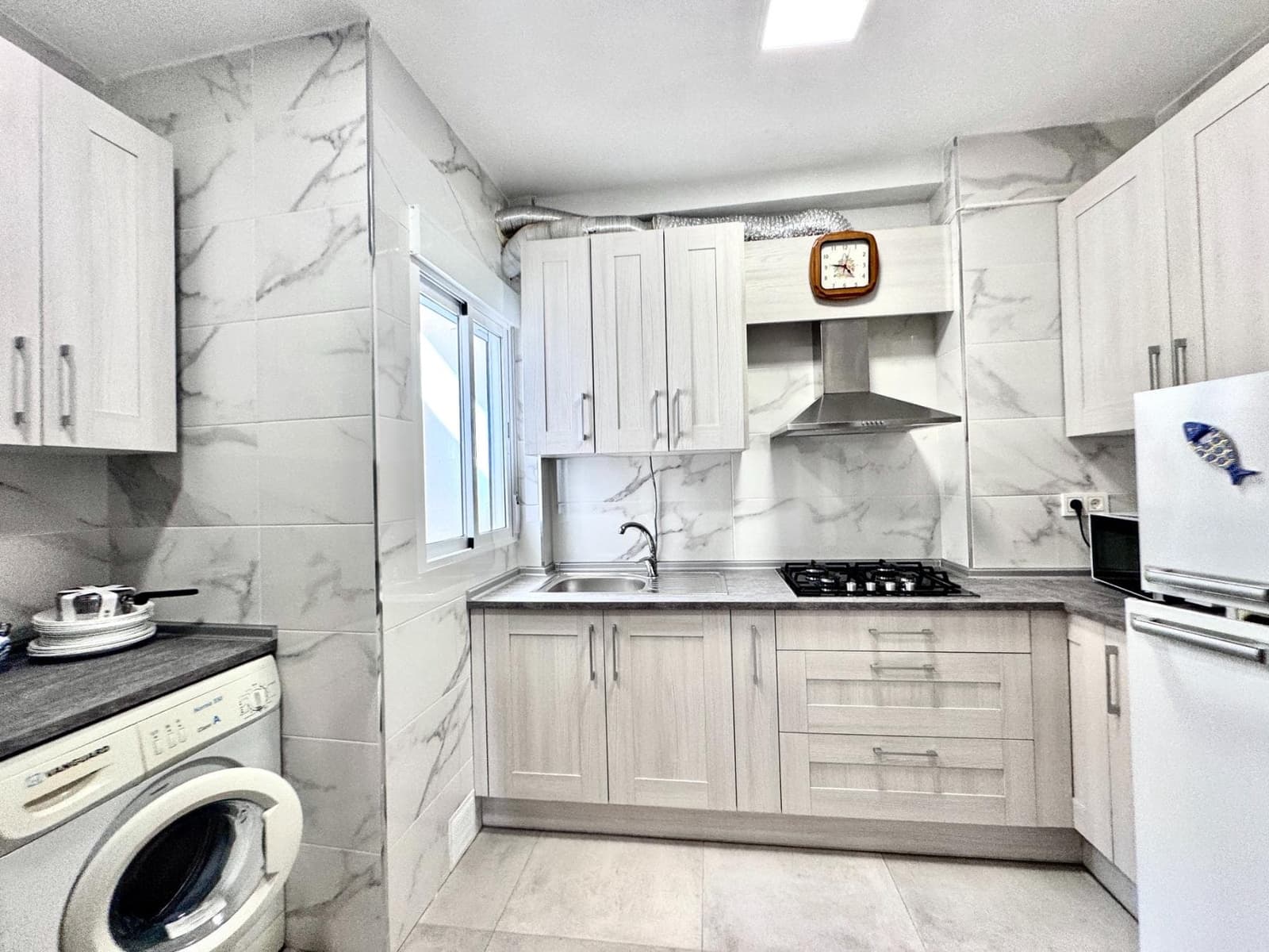 3 bedroom Apartment for sale in Lanjaron with garage - € 89,000 (Ref: 9784506)