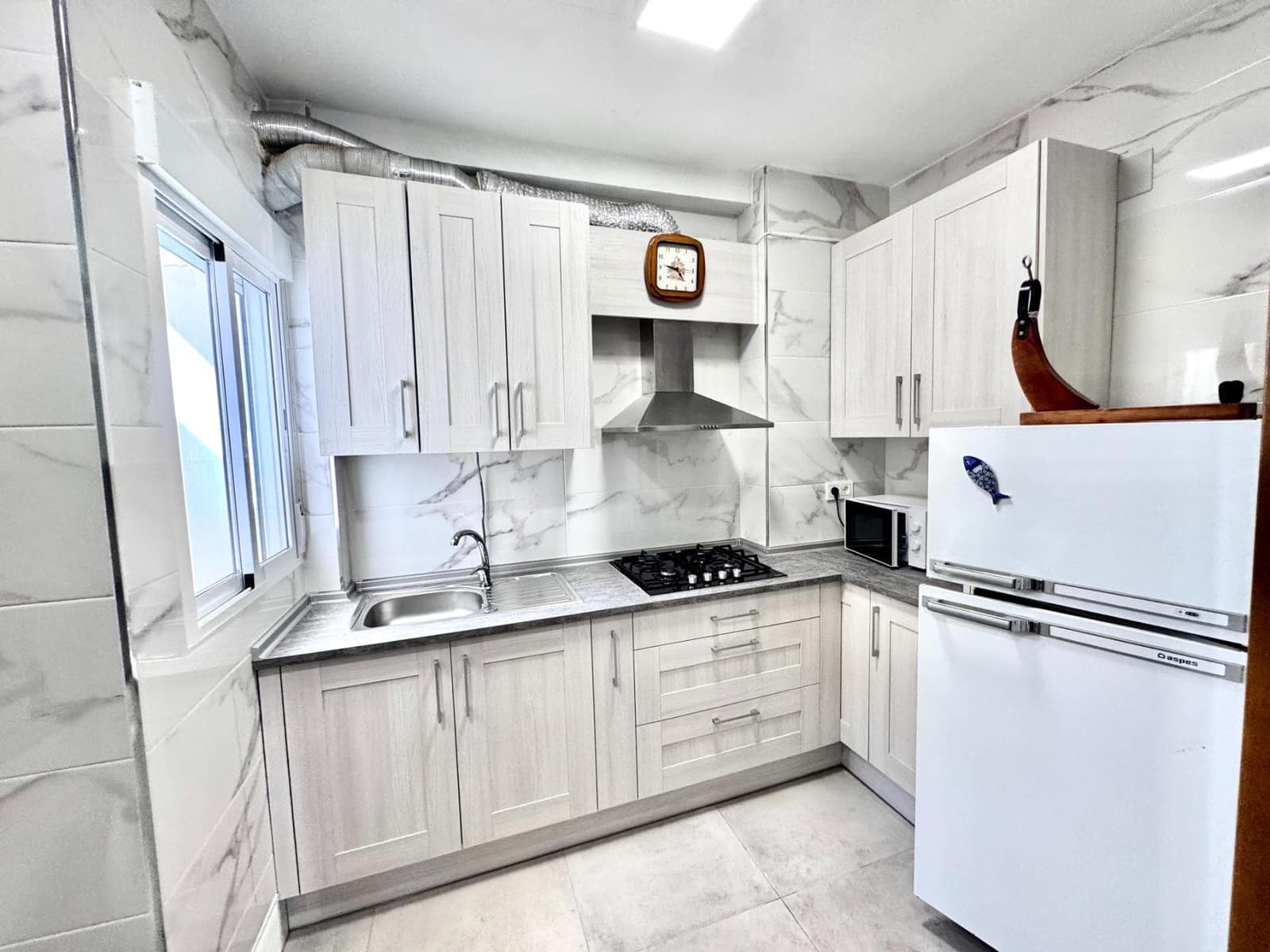 3 bedroom Apartment for sale in Lanjaron with garage - € 89,000 (Ref: 9784506)