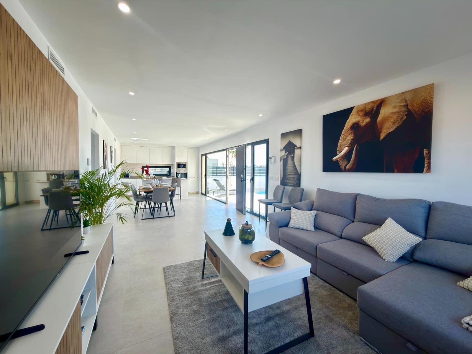 2 makuuhuone Huvila myytävänä paikassa La Pinilla mukana uima-altaan - 199 250 € (Ref: 9784507)