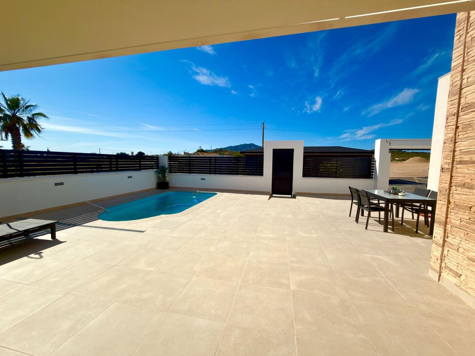 2 makuuhuone Huvila myytävänä paikassa La Pinilla mukana uima-altaan - 199 250 € (Ref: 9784507)