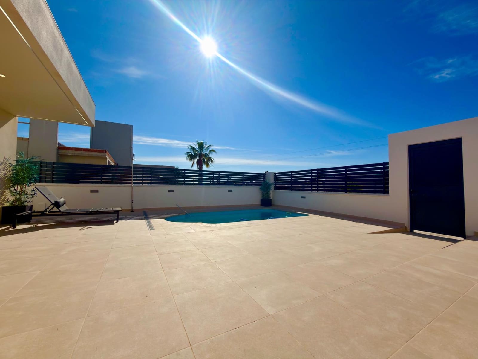 2 makuuhuone Huvila myytävänä paikassa La Pinilla mukana uima-altaan - 199 250 € (Ref: 9784507)