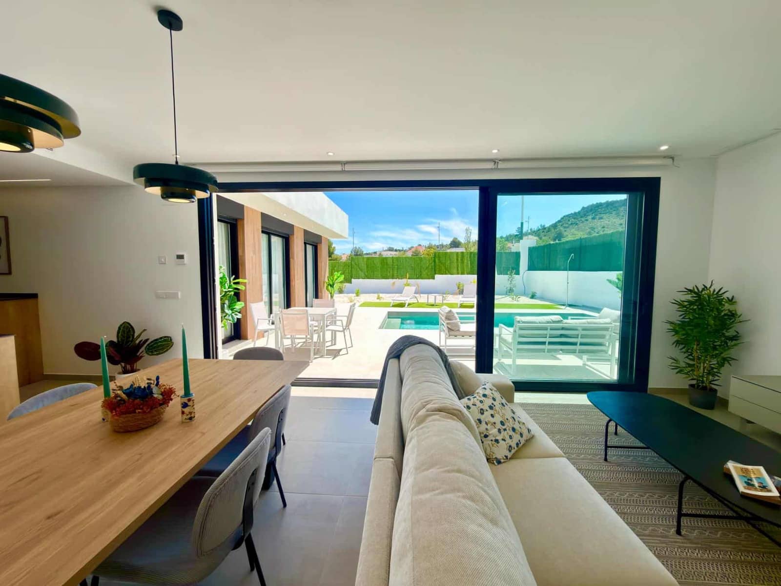 3 Zimmer Villa zu verkaufen in Calasparra mit Pool Garage - 355.000 € (Ref: 9794477)