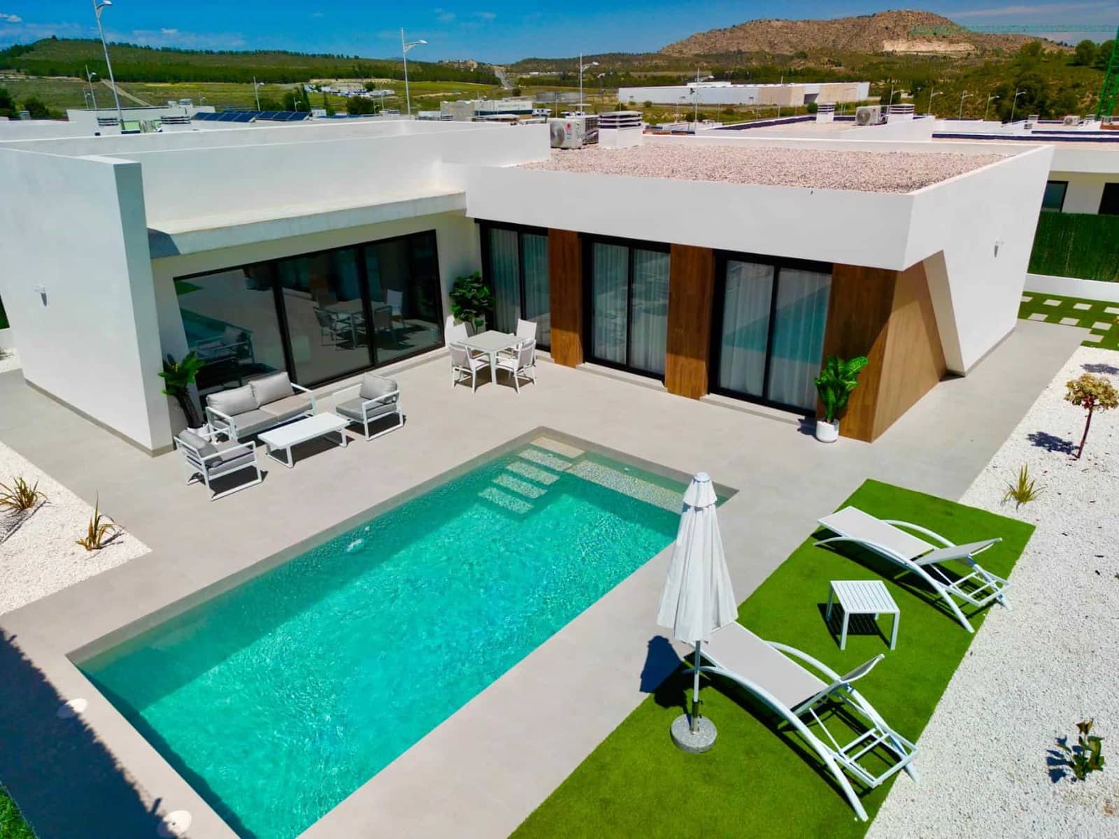 3 Zimmer Villa zu verkaufen in Calasparra mit Pool Garage - 355.000 € (Ref: 9794477)