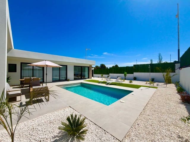 3 Zimmer Villa zu verkaufen in Calasparra mit Pool Garage - 355.000 € (Ref: 9794478)