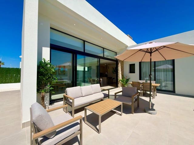 3 Zimmer Villa zu verkaufen in Calasparra mit Pool Garage - 355.000 € (Ref: 9794478)