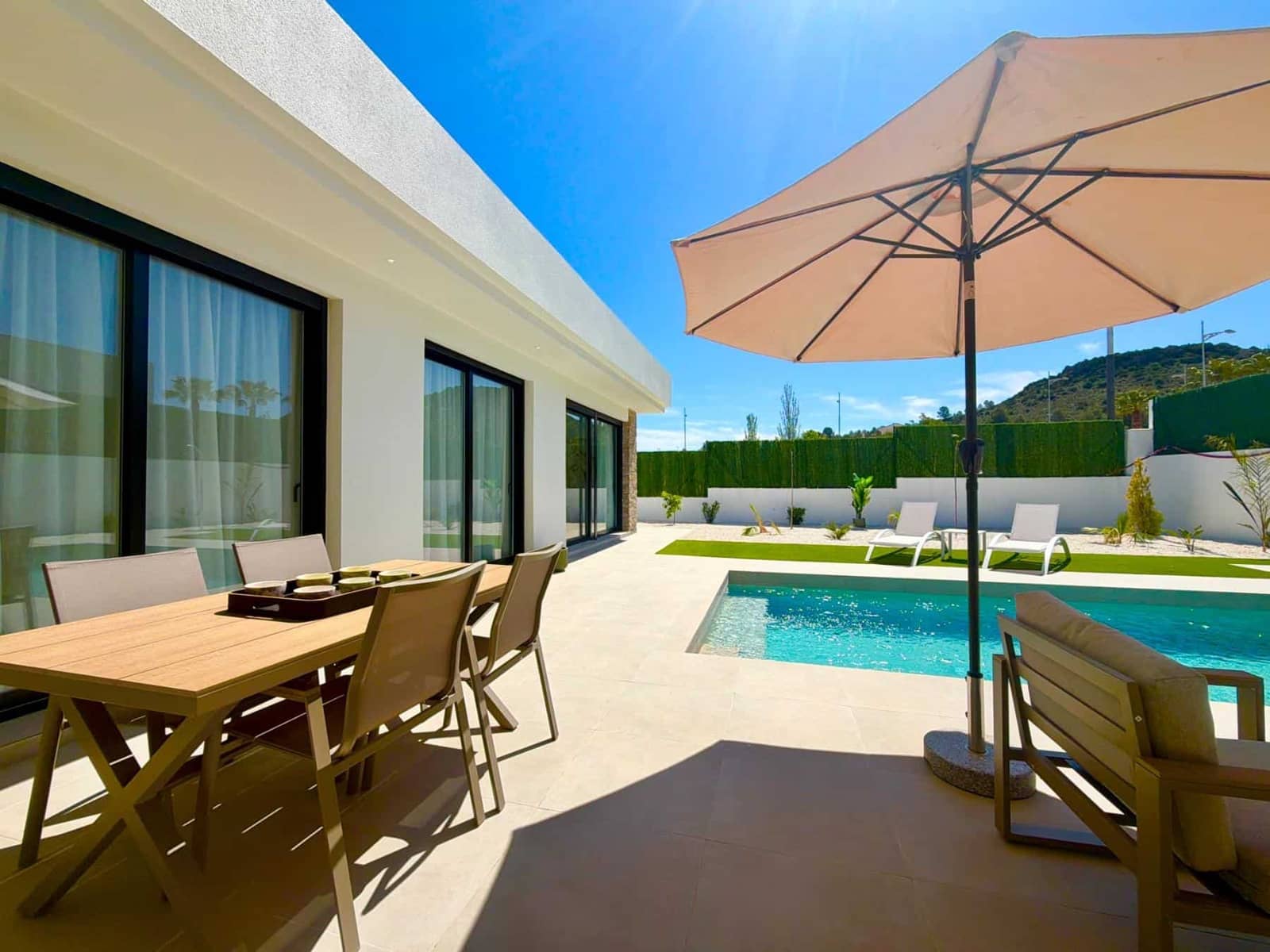 3 Zimmer Villa zu verkaufen in Calasparra mit Pool Garage - 355.000 € (Ref: 9794478)