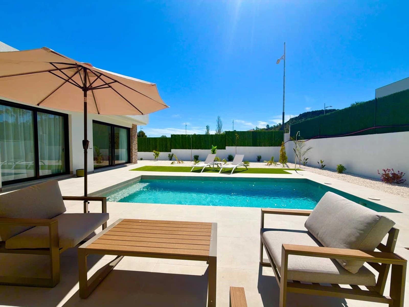 3 Zimmer Villa zu verkaufen in Calasparra mit Pool Garage - 355.000 € (Ref: 9794478)