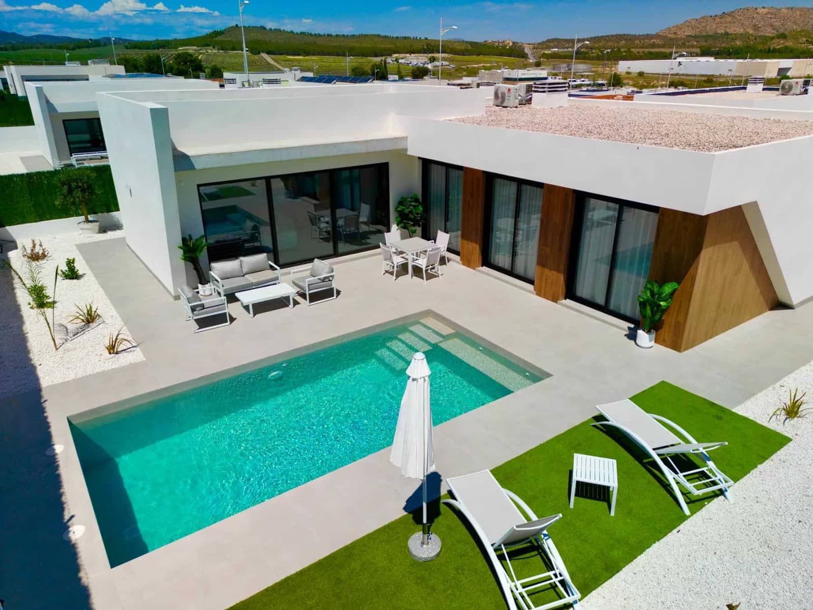 3 Zimmer Villa zu verkaufen in Calasparra mit Pool Garage - 355.000 € (Ref: 9794478)