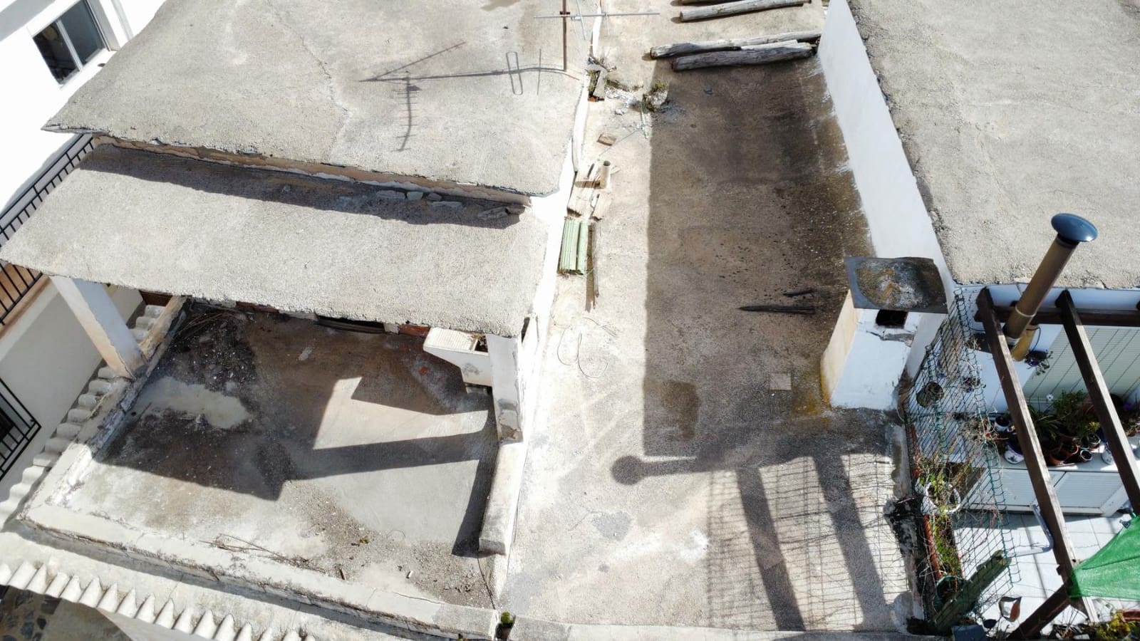 Maison de Ville à vendre à Laroles - 19 000 € (Ref: 9796279)