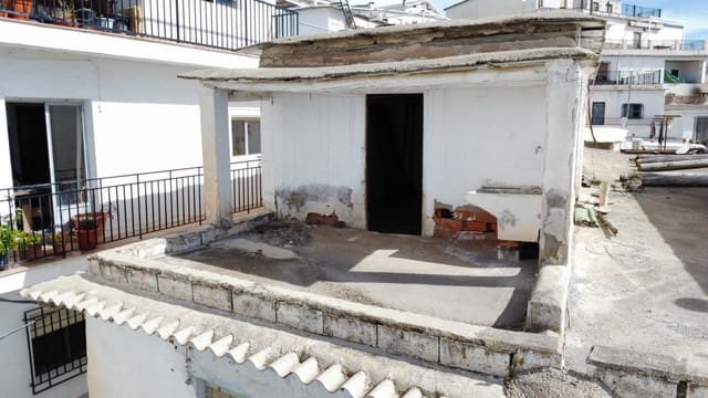 Maison de Ville à vendre à Laroles, Nevada - 19 000 € (Ref: 9796279)