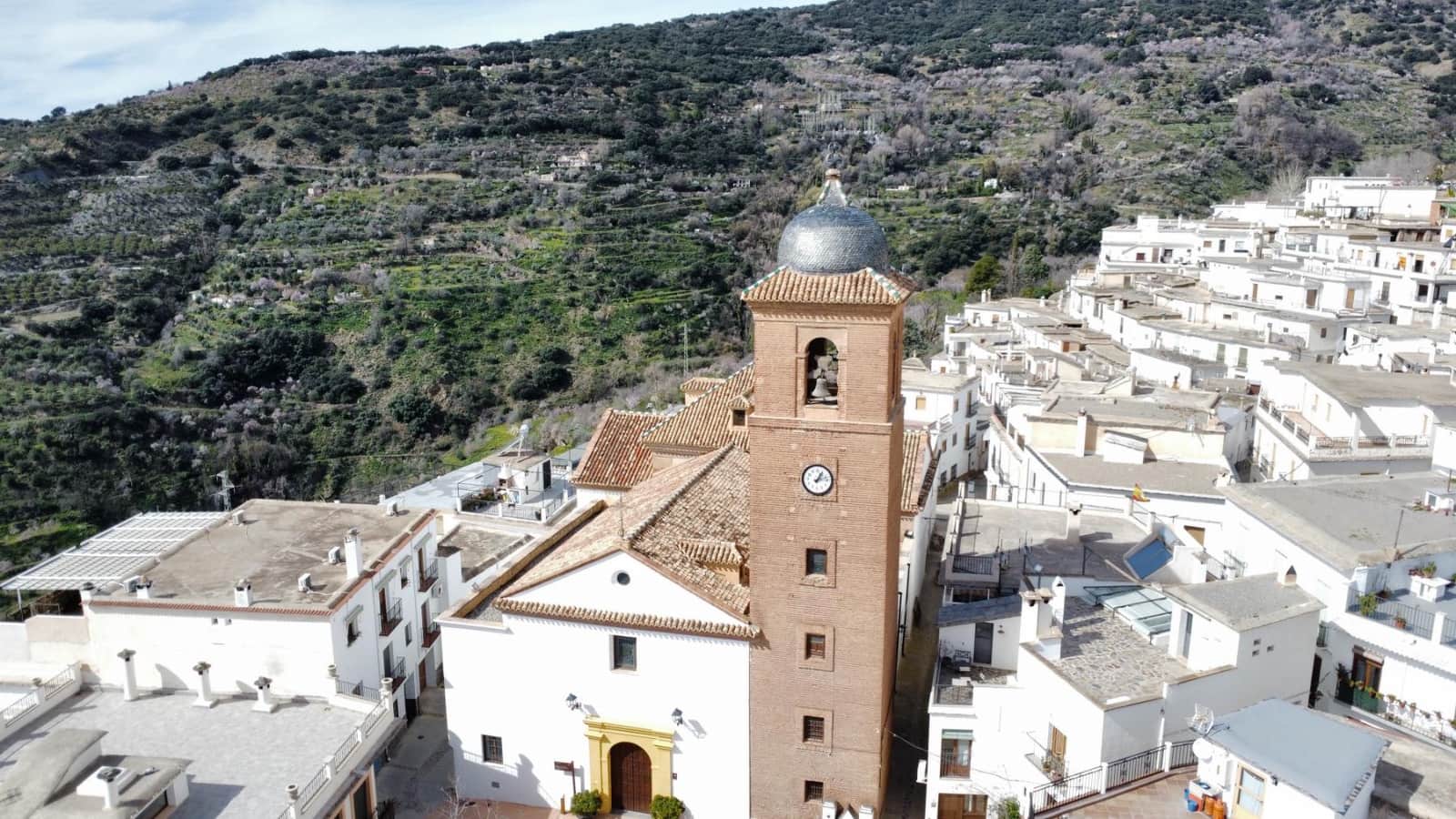 Maison de Ville à vendre à Laroles - 19 000 € (Ref: 9796279)