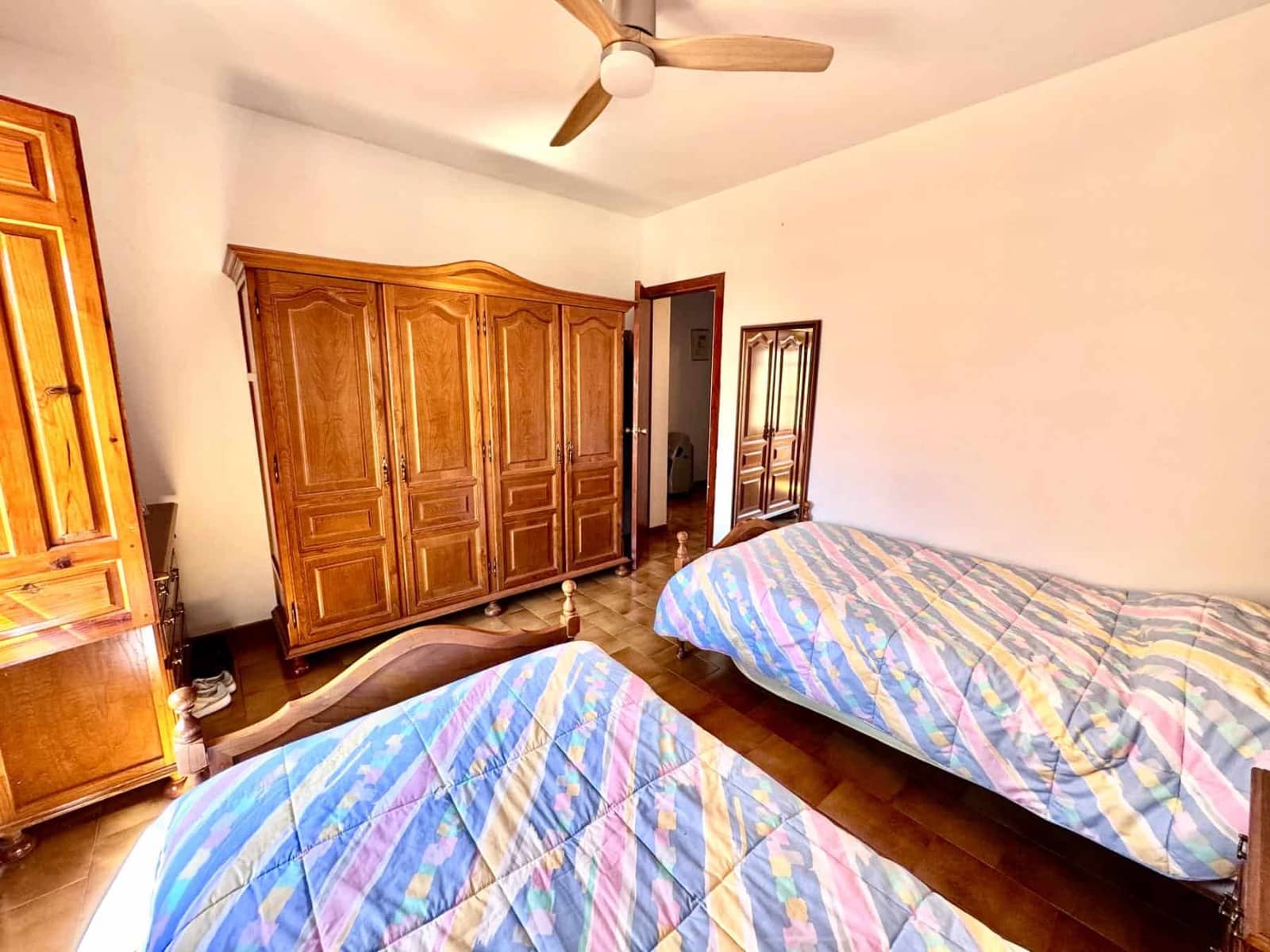 6 chambre Villa/Maison à vendre à Laroles avec garage - 130 000 € (Ref: 9813252)