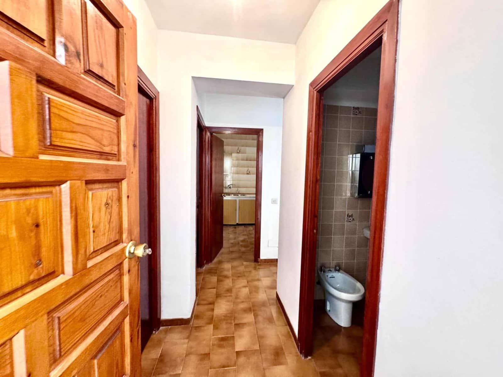 6 chambre Villa/Maison à vendre à Laroles avec garage - 130 000 € (Ref: 9813252)
