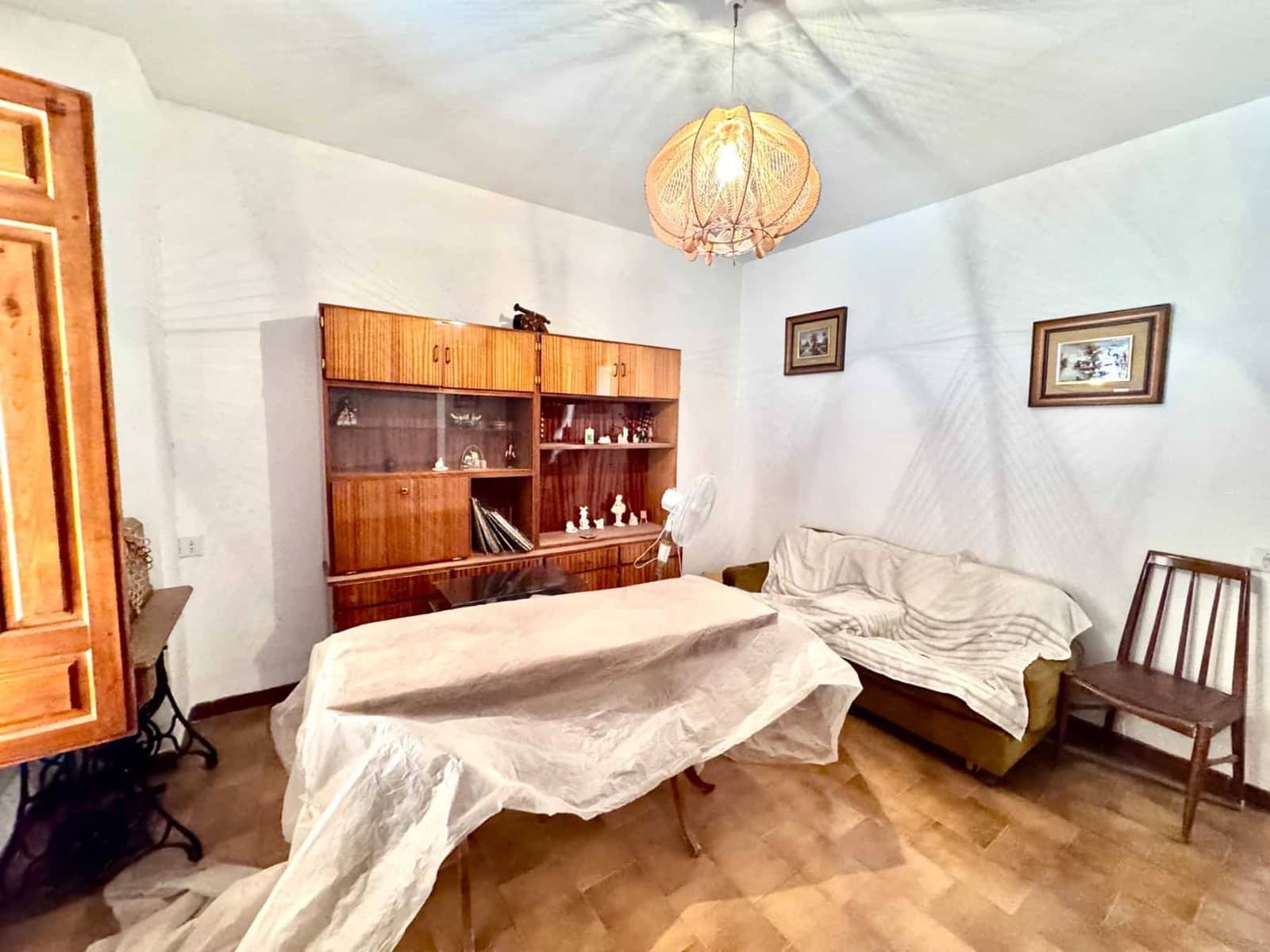 6 chambre Villa/Maison à vendre à Laroles avec garage - 130 000 € (Ref: 9813252)