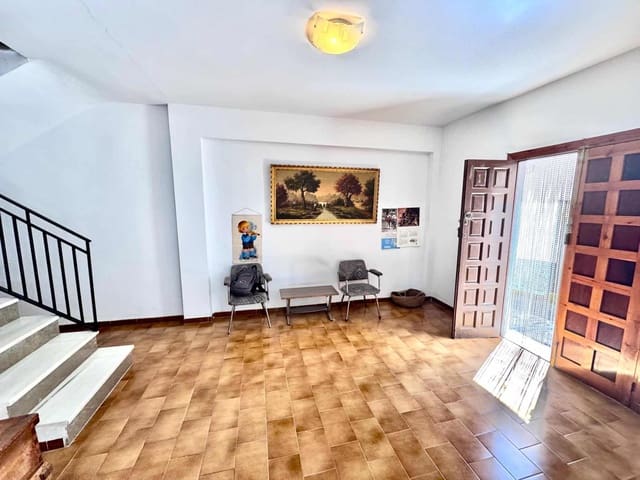 6 chambre Villa/Maison à vendre à Laroles, Nevada avec garage - 130 000 € (Ref: 9813252)