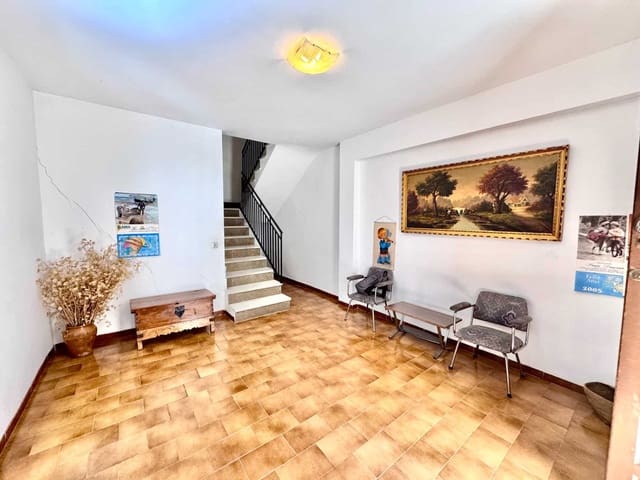 6 chambre Villa/Maison à vendre à Laroles, Nevada avec garage - 130 000 € (Ref: 9813252)