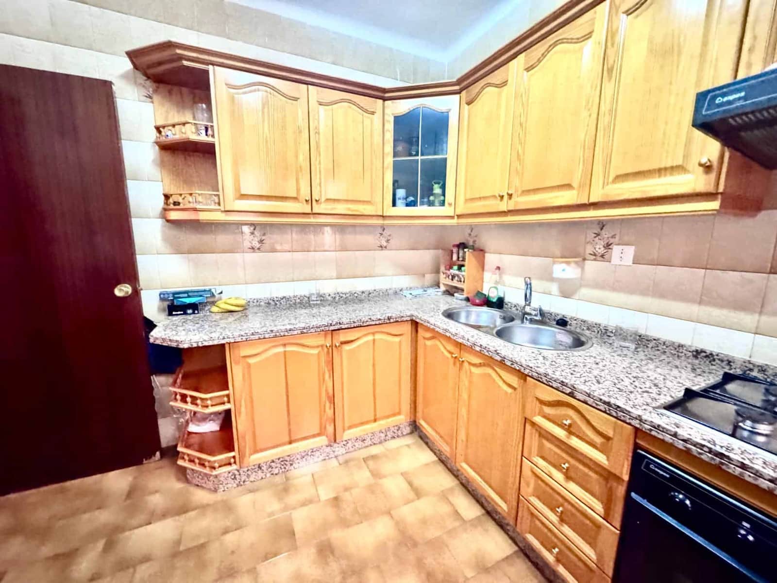 6 chambre Villa/Maison à vendre à Laroles avec garage - 130 000 € (Ref: 9813252)
