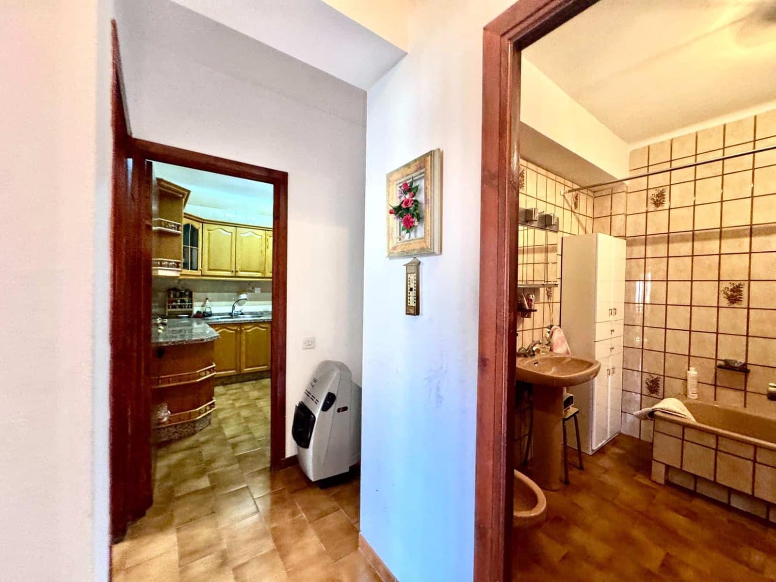 6 chambre Villa/Maison à vendre à Laroles avec garage - 130 000 € (Ref: 9813252)