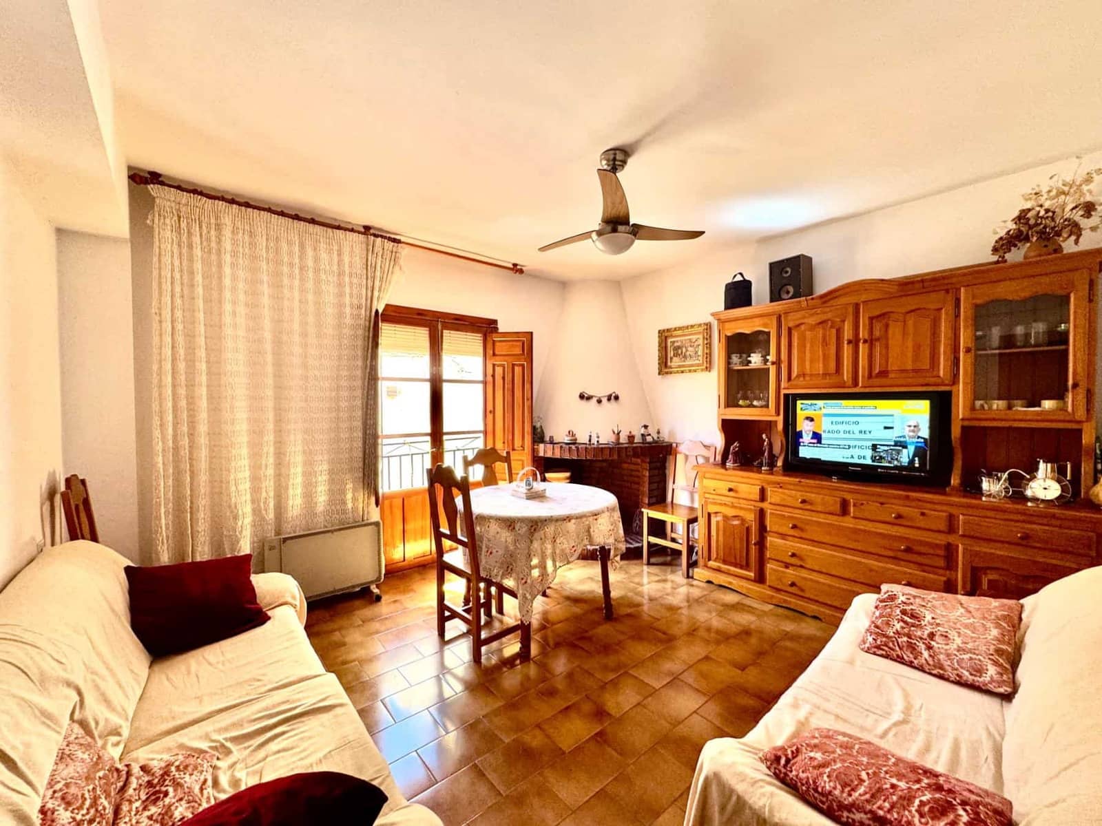 6 chambre Villa/Maison à vendre à Laroles avec garage - 130 000 € (Ref: 9813252)