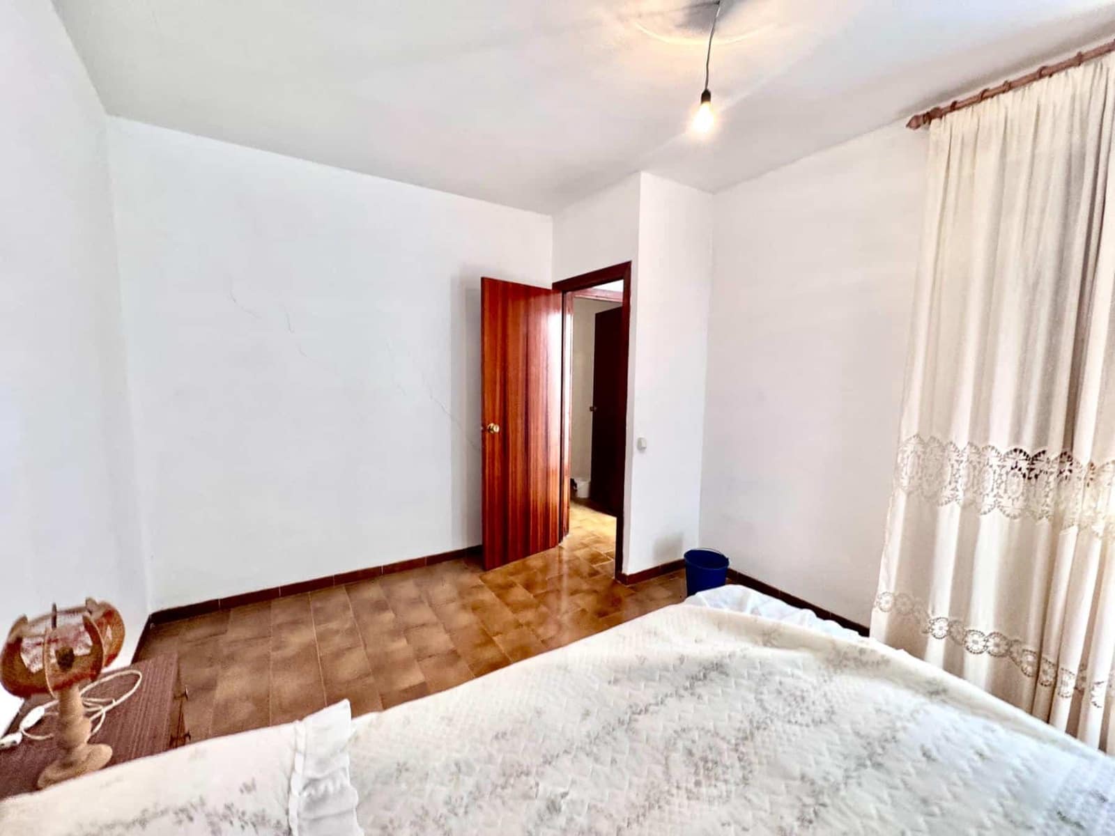 6 chambre Villa/Maison à vendre à Laroles avec garage - 130 000 € (Ref: 9813252)