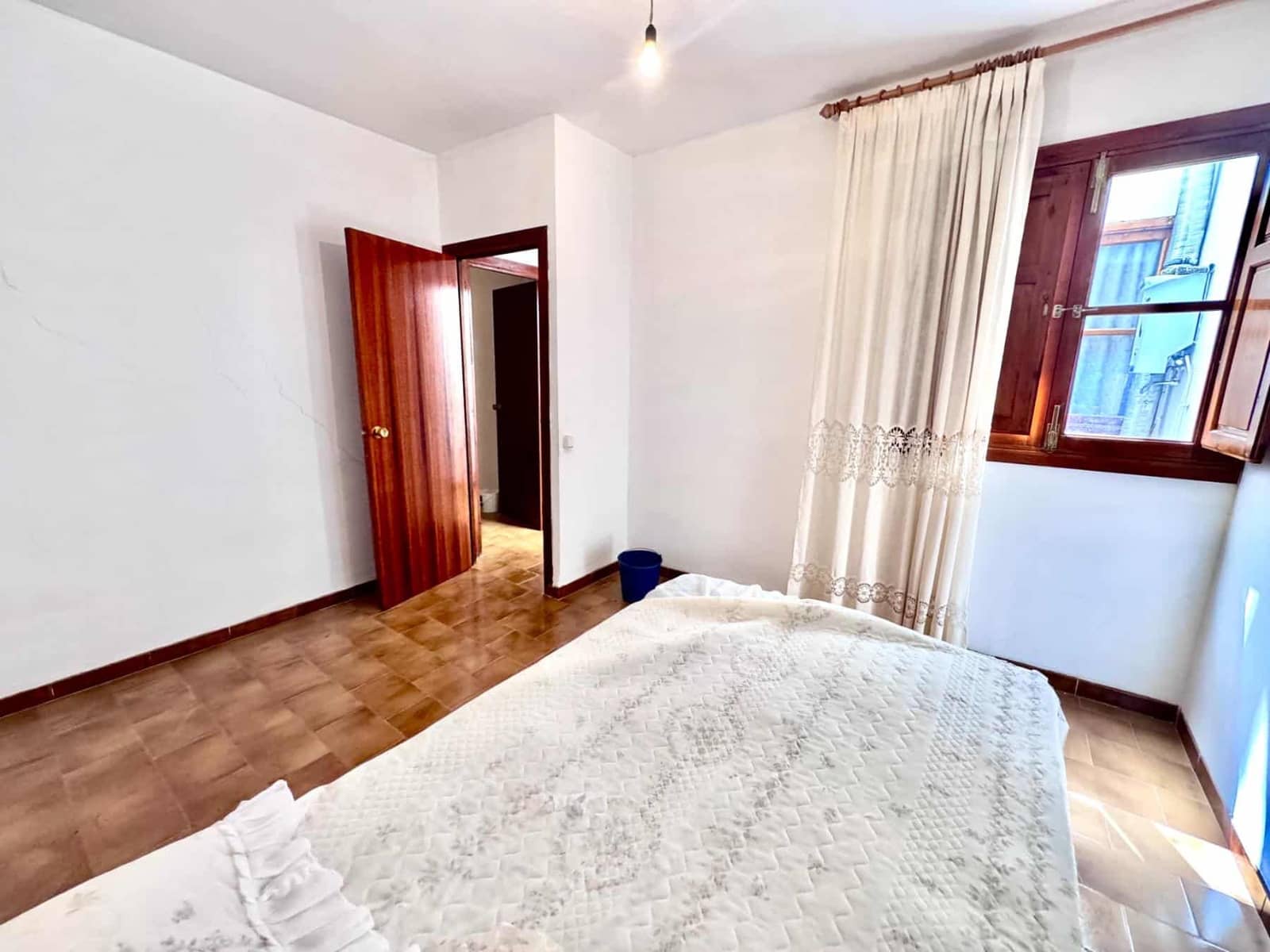 6 chambre Villa/Maison à vendre à Laroles avec garage - 130 000 € (Ref: 9813252)