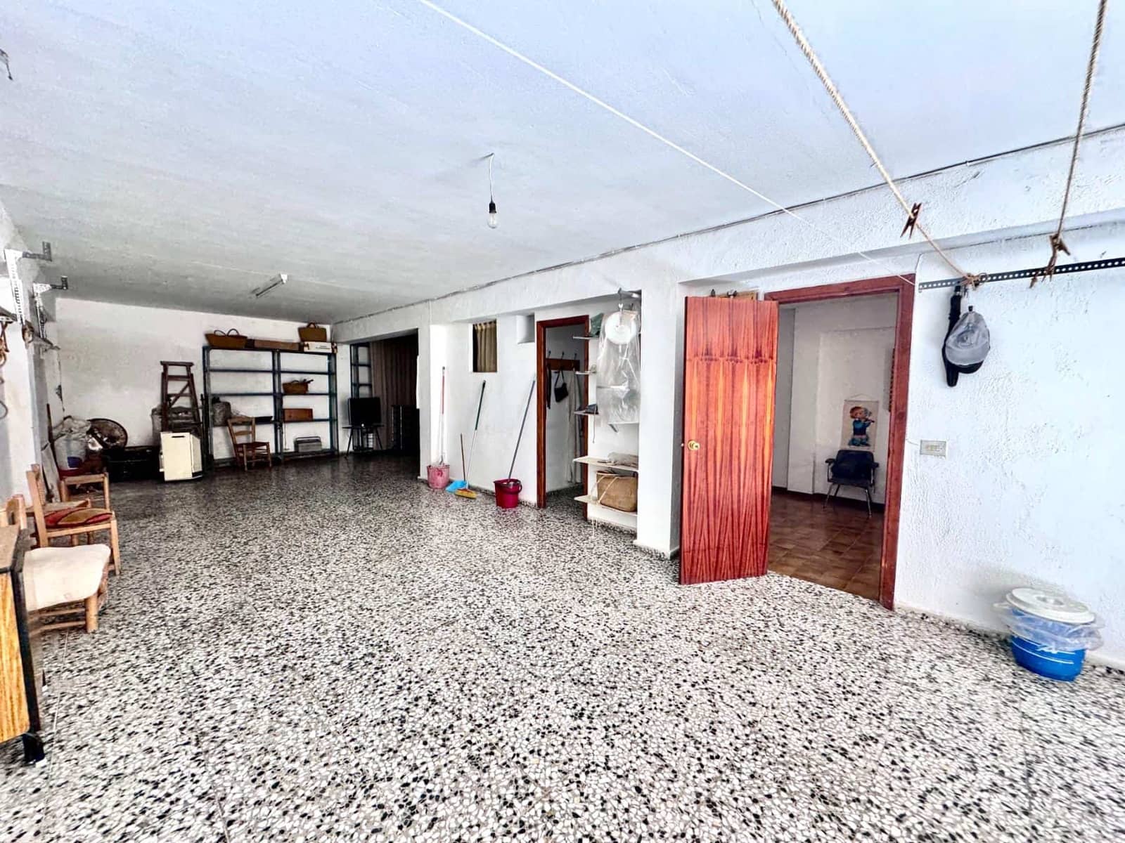 6 chambre Villa/Maison à vendre à Laroles avec garage - 130 000 € (Ref: 9813252)