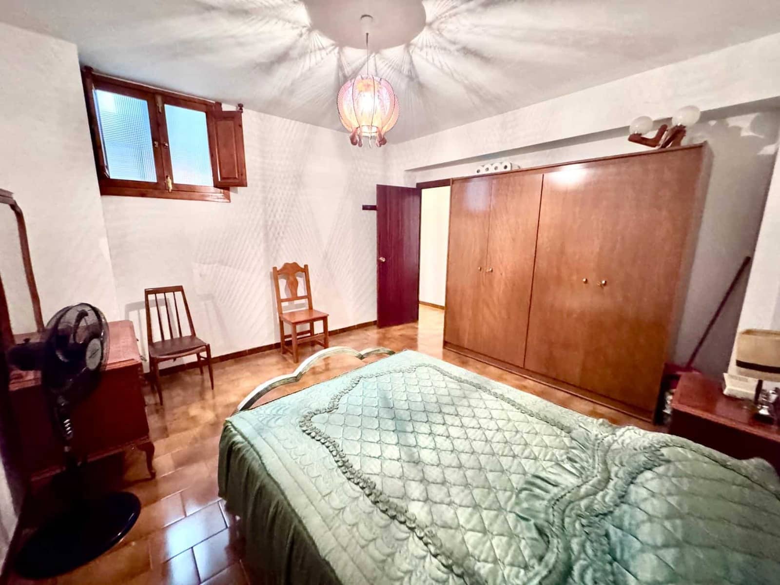 6 chambre Villa/Maison à vendre à Laroles avec garage - 130 000 € (Ref: 9813252)