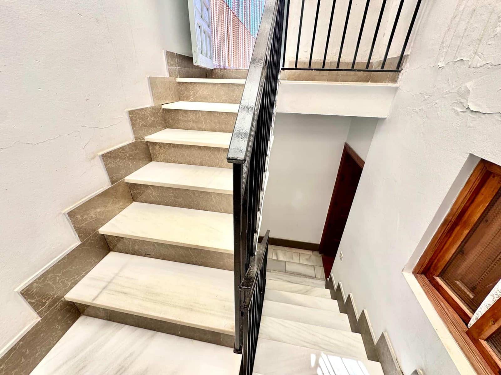 6 chambre Villa/Maison à vendre à Laroles avec garage - 130 000 € (Ref: 9813252)
