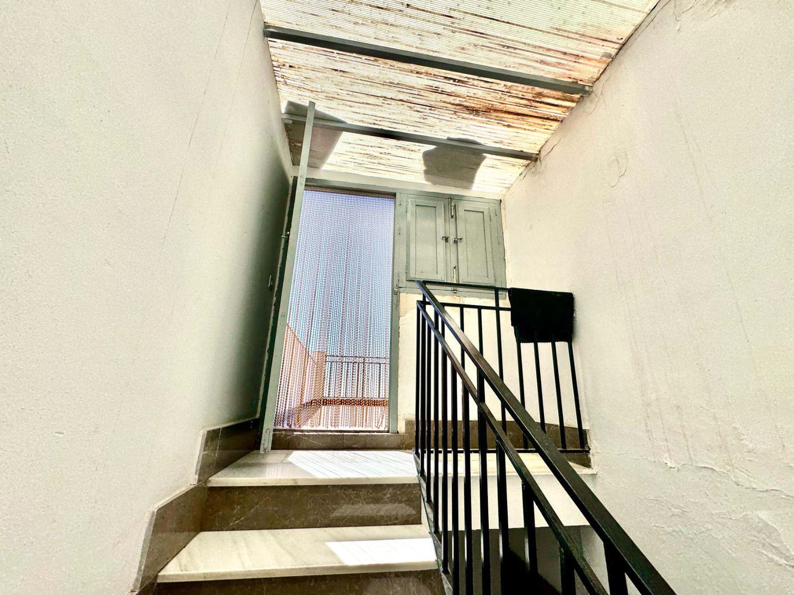 6 chambre Villa/Maison à vendre à Laroles avec garage - 130 000 € (Ref: 9813252)