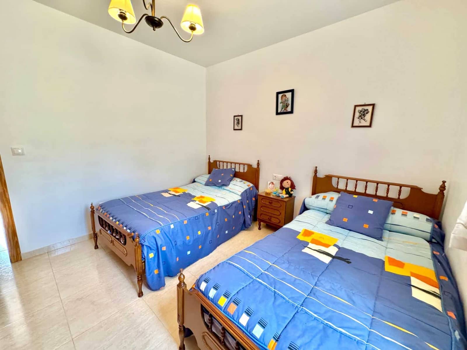 6 soverom Villa til salgs i Cadiar med garasje - € 195 000 (Ref: 9813254)