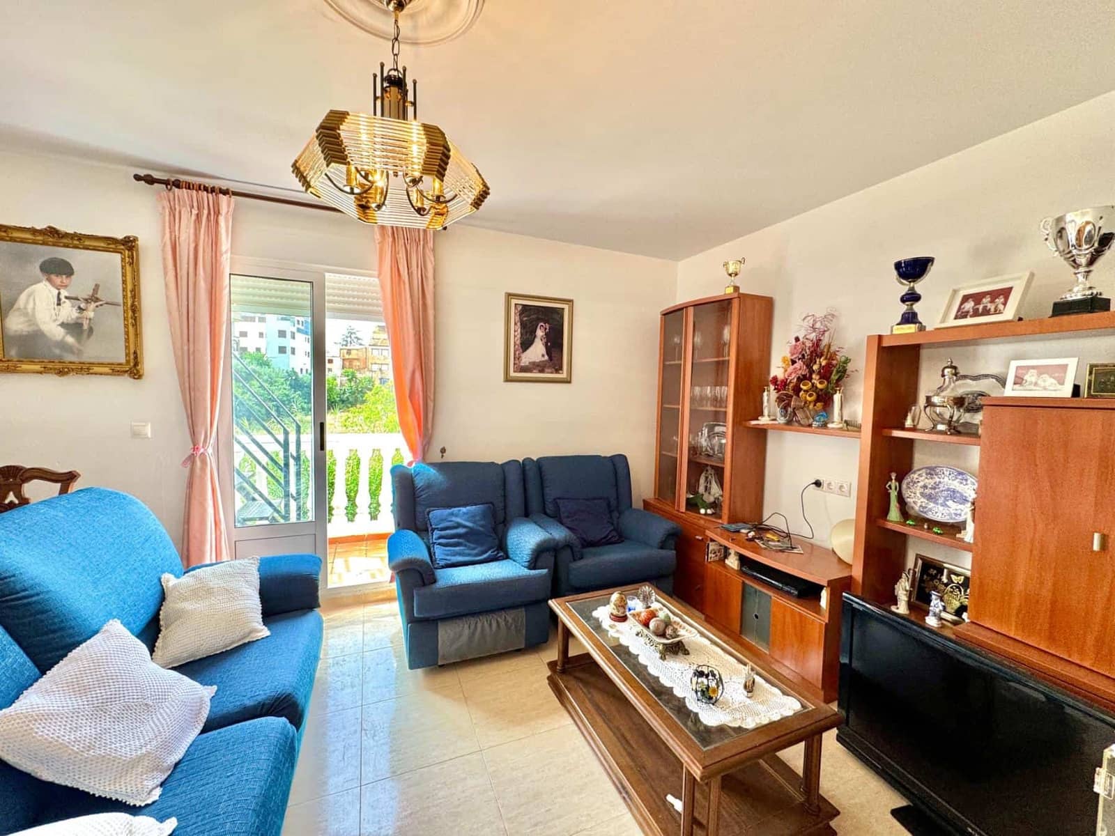 6 soverom Villa til salgs i Cadiar med garasje - € 195 000 (Ref: 9813254)