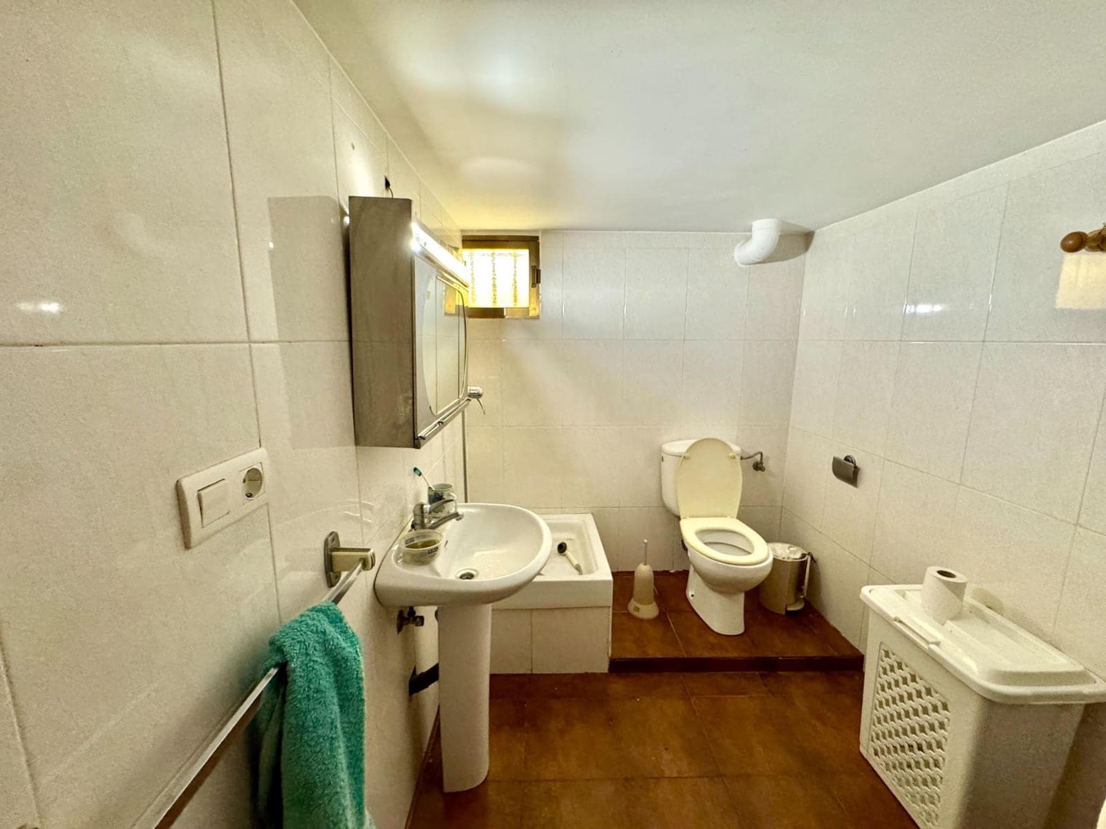 6 soverom Villa til salgs i Cadiar med garasje - € 195 000 (Ref: 9813254)