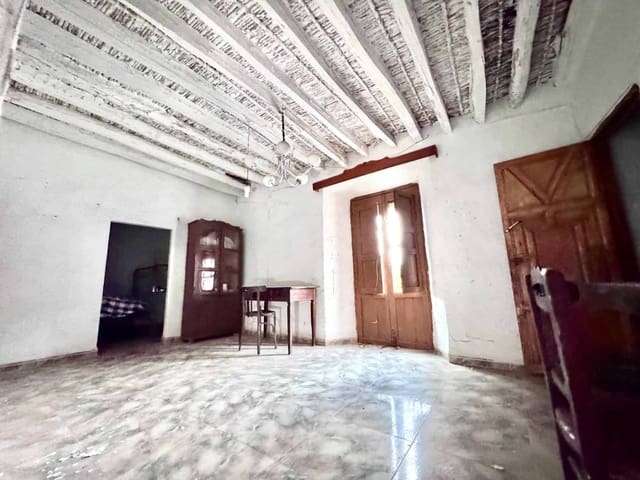 6 sypialnia Dom blizniak na sprzedaż w Ugíjar z garażem - 42 900 € (Ref: 9815915)