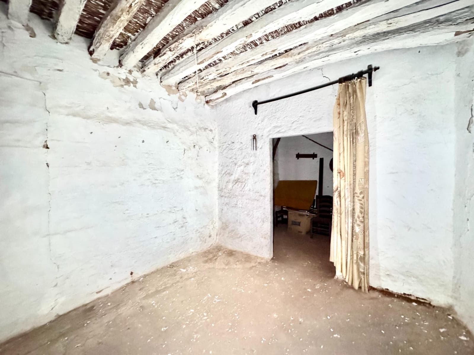 6 sypialnia Dom blizniak na sprzedaż w Ugijar z garażem - 42 900 € (Ref: 9815915)