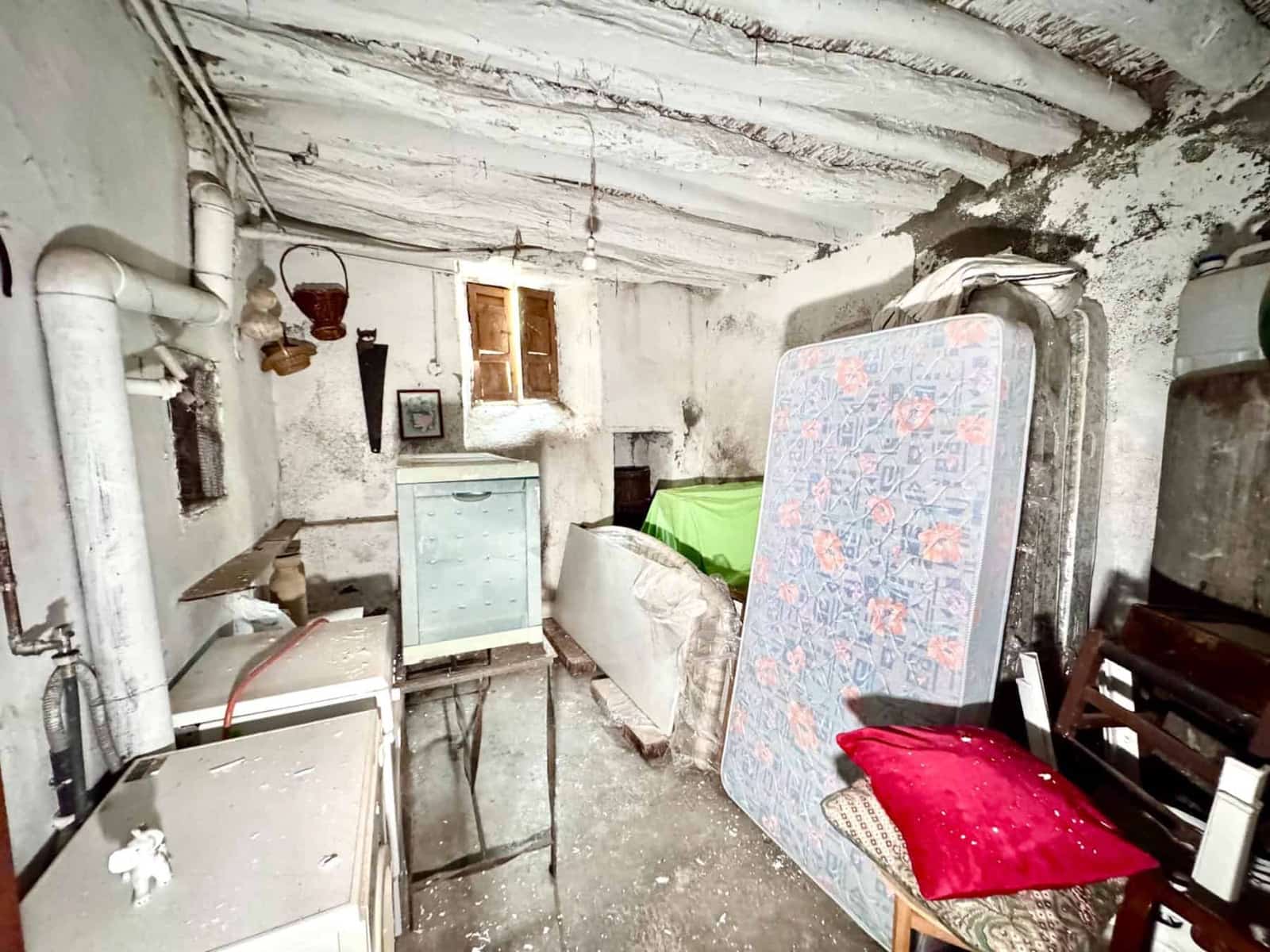 6 sypialnia Dom blizniak na sprzedaż w Ugijar z garażem - 42 900 € (Ref: 9815915)