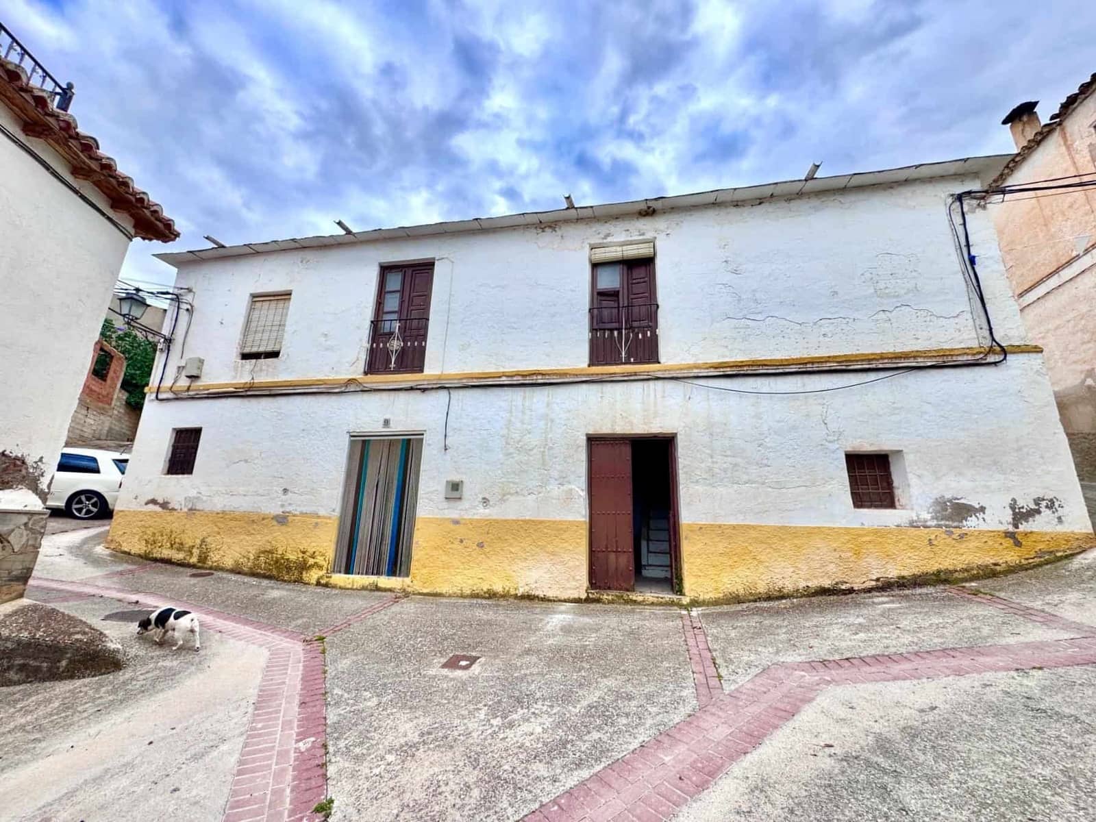 6 sypialnia Dom blizniak na sprzedaż w Ugijar z garażem - 42 900 € (Ref: 9815915)