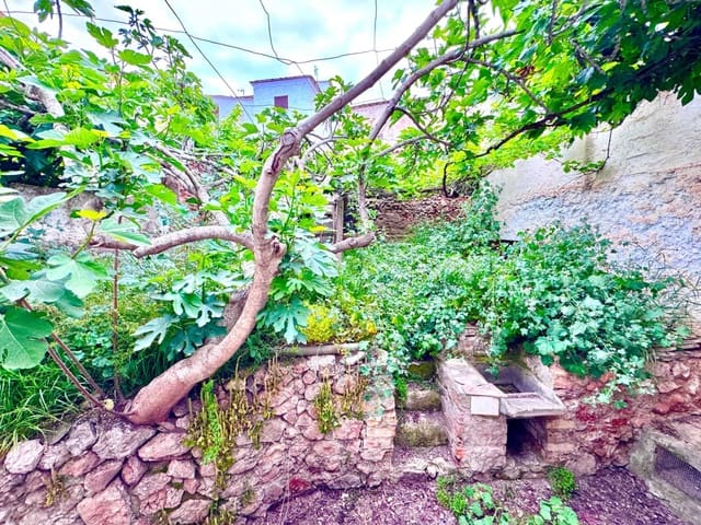 6 sypialnia Dom blizniak na sprzedaż w Ugíjar z garażem - 42 900 € (Ref: 9815915)