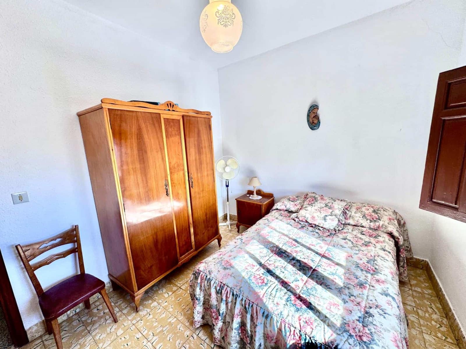 4 slaapkamer Huis te koop in Adra met garage - € 145.000 (Ref: 9815916)